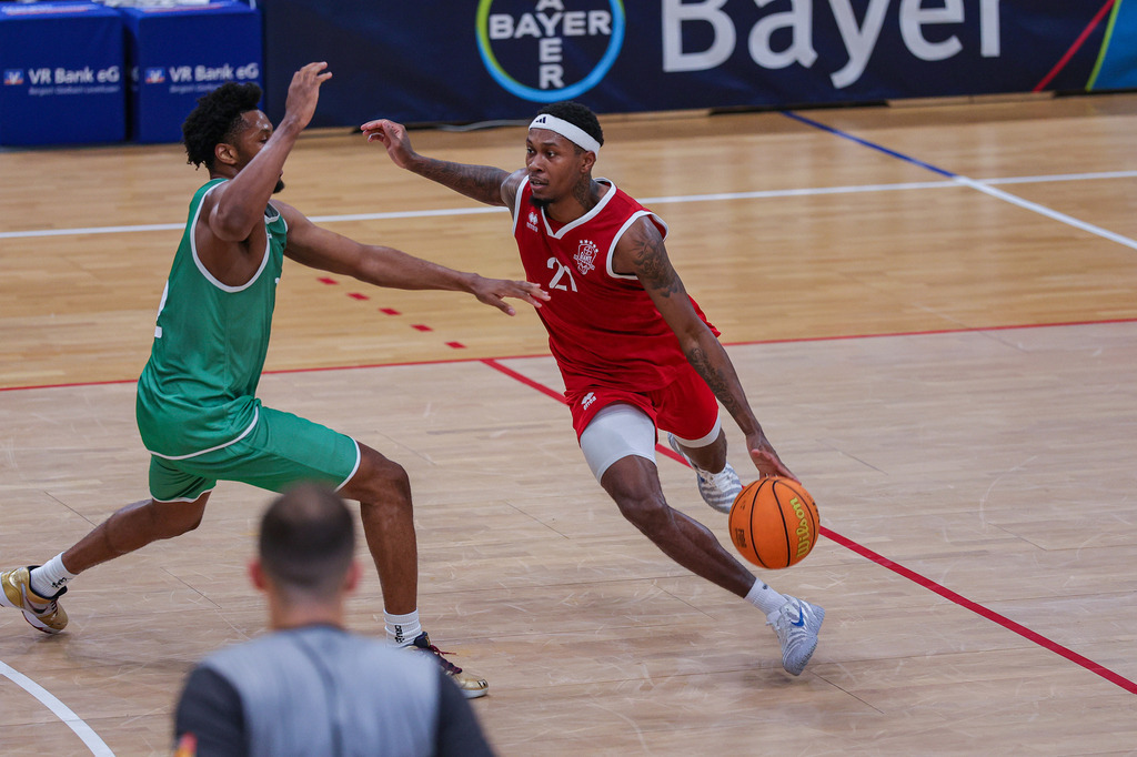 BAYER GIANTS vs VET-CONCEPT Gladiators Trier Test-67 | Fotos von Basketballspielen aus dem Raum NRW fotografiert von Gero Mueller-Laschet und Daniel Schaefer - Realisiert mit Pictrs.com