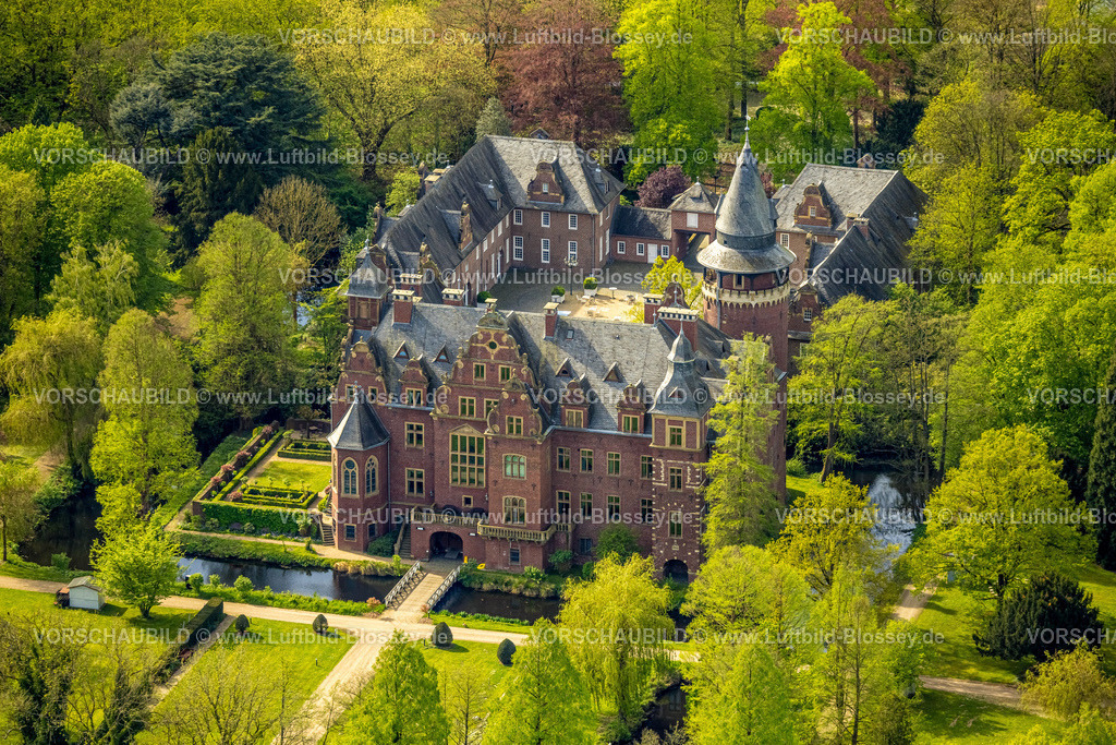 Nettetal240403060KrickenbeckerSeen | Luftbild, Schloss Krickenbeck, Naturschutzgebiet umgeben von Seen und Waldgebiet, Leuth, Nettetal, Niederrhein, Nordrhein-Westfalen, Deutschland