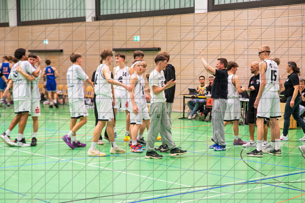 JBBL 24/25 | 21.03.2025 | Charisma Young Bulls vs. Mitteldeutsche Basketball Akademy | JBBL 24/25 | 21.03.2025 | Charisma Young Bulls vs. Mitteldeutsche Basketball Akademy | 1. Runde PlayOffs Gruppe Nord, 2. Spiel - - - - - CREDIT, www.bullenfotos.de, Martin König, Hörner Weg 40, D-49078 Osnabrück, +4917663732967, Nutzung und Weitergabe nur zu den vereinbarten Zwecken. Presseanfragen an Urheber. Alle Rechte beim Urheber. - - - - - - Realisiert mit Pictrs.com