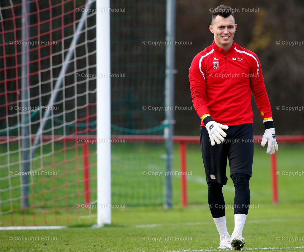 A_LUI_05112022_42 | SPORT FUSSBALL LT1 OOE LIGA ASKOE OEDT-ASK CARE IH STEYR ST.VALENTIN 05.11.2022 IM BILD: KAI LANG (OEDT)  FOTO:FOTOLUI