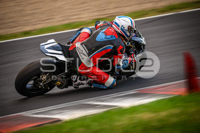 0280-250804AM-022_280 | Deine Full-Service-Agentur für ✔️Videoproduktionen und ✔️Motorsportfotografie Jetzt Angebot anfragen!