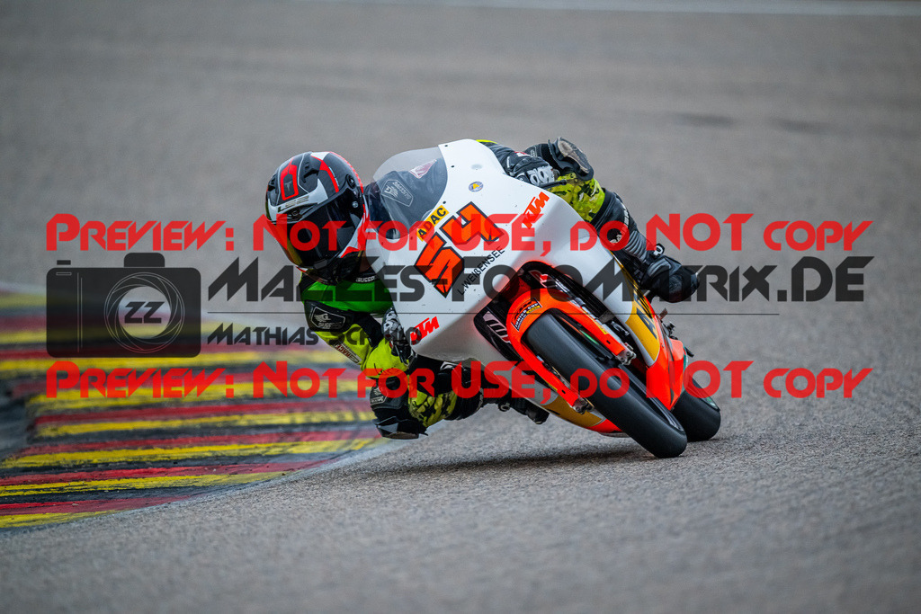 MaZZes_FotoMatrix_240503_6007705_1371 | KTM