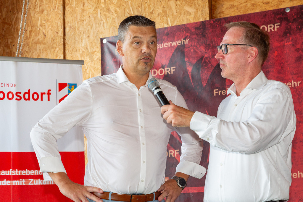 Festakt_020 | Fotodoku des Festaktes im FF-Haus Loosdorf anlässlich der Auszeichnung der Helfer und Hilfsorganisationen  der Hochwasserkatastrophe September 2024