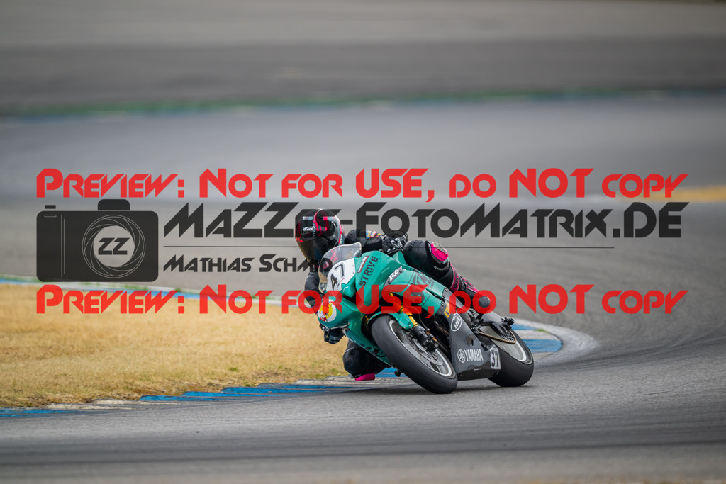 MaZZes-Fotomatrix-20260809-579189 | R1