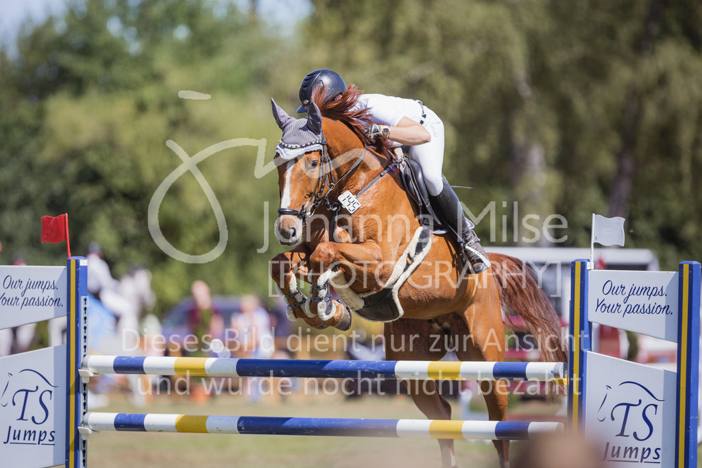 220717_LC_GroßerPreis-913 | Deine schönsten Turniermomente als professionelle Fotos! Entdecke hochwertige Pferdesport-Fotografie im Online-Shop. Jetzt Fotos finden & bestellen!