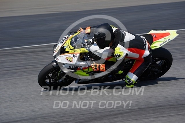 2022_05_09_PBK_23305 | Sportfotografie; SlowMotion; Video; Rennstrecke; Hafeneger; Speer; Racing; RSE; BMW; CBO; Trackday; Motorsportarena; Hockenheimring; Brno; Most; Barcelona; Valencia