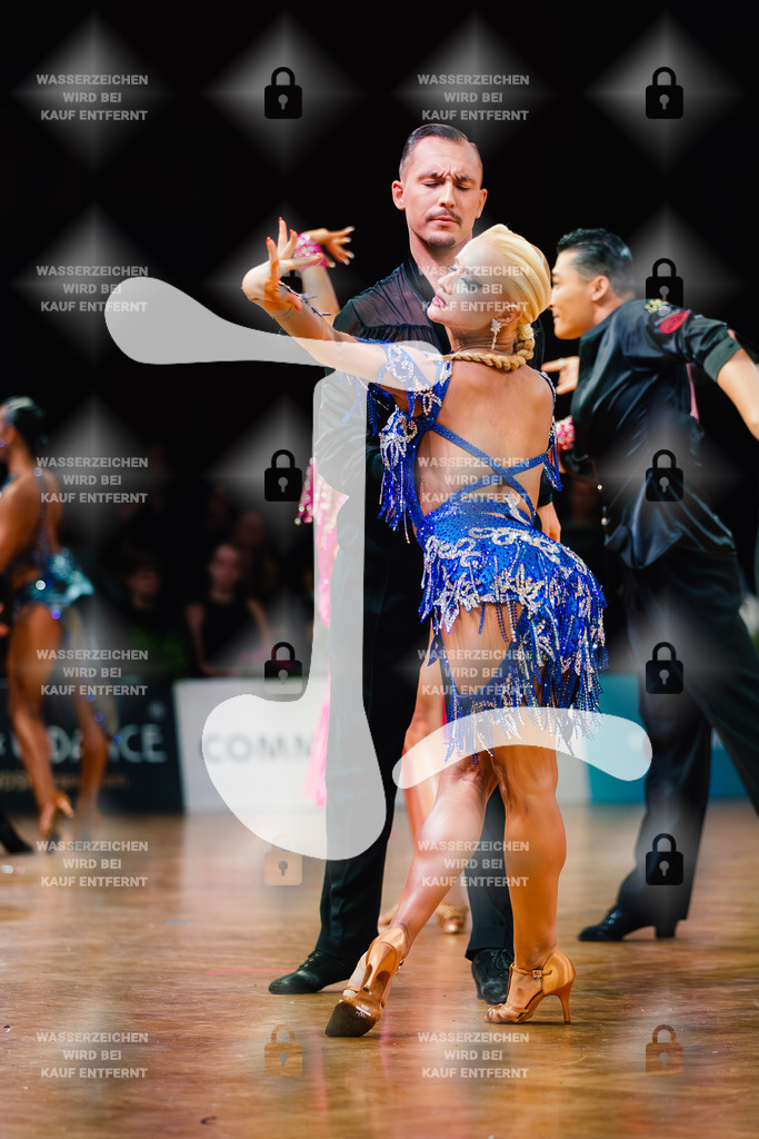 GOC 2025 - WDSF GrandSlam Latin 47th-49th (23) Tim Grabenwoeger _ Arina Molochnikova (Austria)-2025-08-23-2754 | Webshop for digital downloads and prints of dance sport, event & show photographer Julian Link - Realisiert mit Pictrs.com