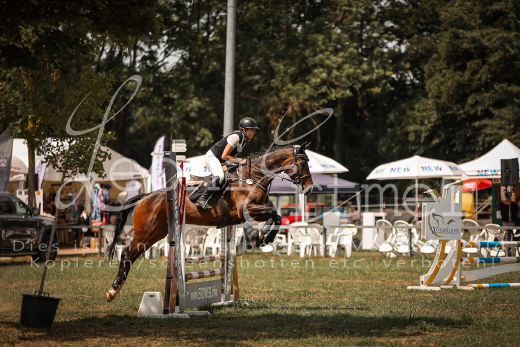 15.SaStE00229 | Leoni Ertmer Photography - Realisiert mit Pictrs.com