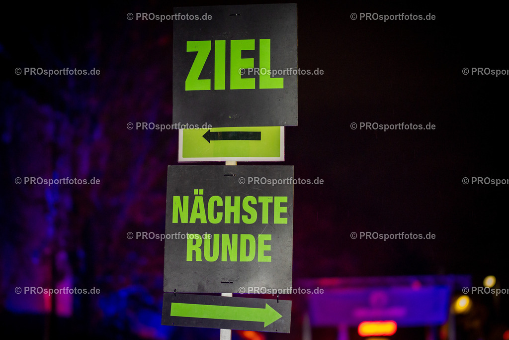 Martinslauf Sindorf 2023 in Kerpen-Sindorf, 09.11.2023 | Impressionen vom Martinslauf Sindorf 2023 am 09.11.2023 in Kerpen-Sindorf (Nordrhein-Westfalen).
