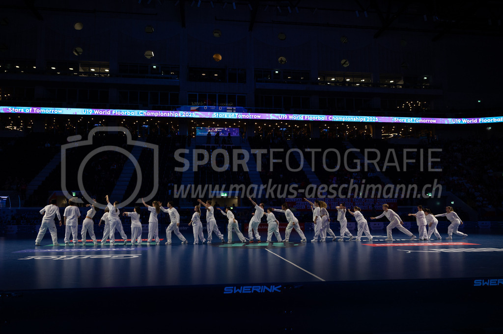 2025 Men's U19 WFC - Finland v Czechia | Intro show during 2025 Men's U19 WFC, Switzerland: 04.05.2025, Zürich, Swiss Life Arena.Event page: <a href="https://www.u19wfc2025.ch/">www.u19wfc2025.ch</a>Credit: Markus Aeschimann, <a href="https://markus-aeschimann.ch">markus-aeschimann.ch</a>Instagram: <a href="https://instagram.com/sportfotografie.aeschimann">@sportfotografie.aeschimann</a> - Realisiert mit Pictrs.com