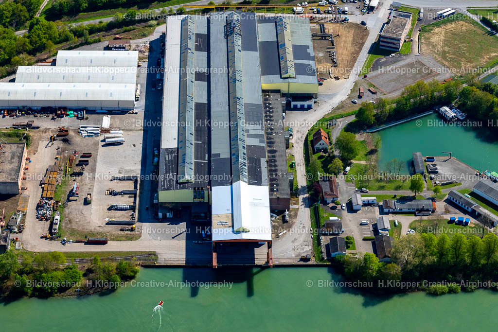 Luftbilder Voerde-0692 | Luftbild Lagerhauskomplex- Gebäude im Gewerbegebiet WDK Hafen und Lager GmbH am Wesel-Datteln-Kanal im Ortsteil Spellen in Voerde (Niederrhein) im Bundesland Nordrhein-Westfalen - Realisiert mit Pictrs.com