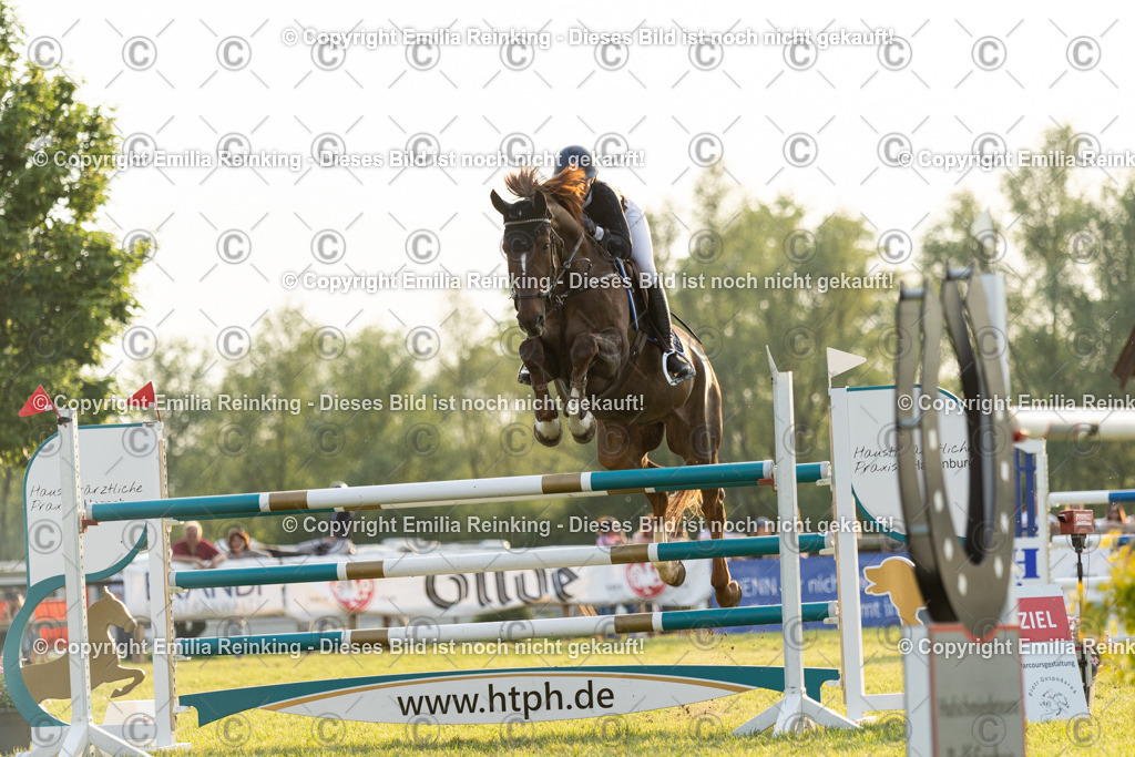 CL5A1506 | Emilia Reinking Fotografie - Realisiert mit Pictrs.com