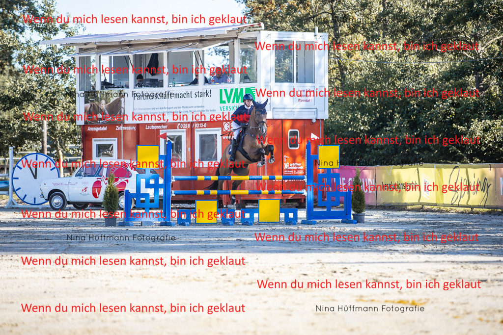 BK1A6036 | Turnierbilder Turnierfotos Nina Hüffmann Turnierfotografie Pferdefotografie Tierzeichnung Haustierzeichnung Pferdezeichnung Hundezeichnung Videograf  - Realisiert mit Pictrs.com