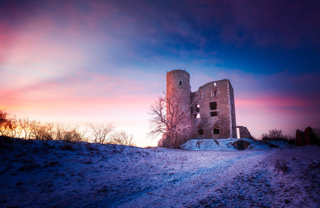 Burgruine Anhalt | Wir machen aus Ihren Bildern Erinnerungen für die Ewigkeit | Hochwertige Fotografien für Ihr zu Hause. - Realisiert mit Pictrs.com