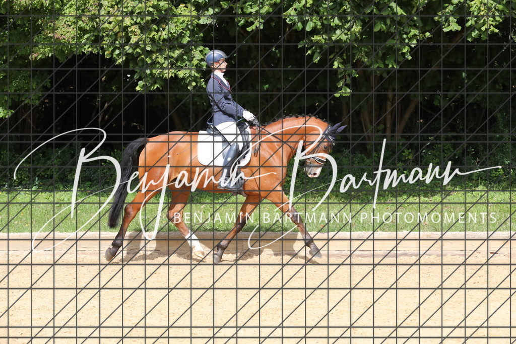 AZ2A2342 | Benjamin Bartmann Photomoments