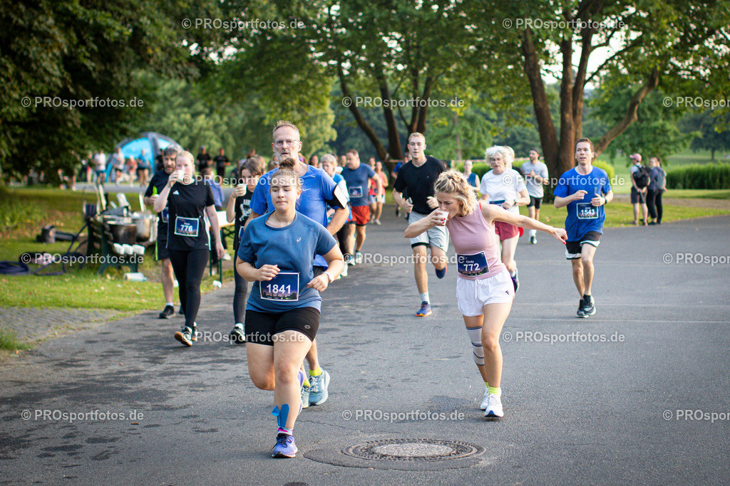 Sparda-Bank Nachtlauf Bonn; Bonn, 18.06.2025 | Impressionen vom Sparda-Bank Nachtlauf Bonn am 18.06.2025 in Bonn (Nordrhein-Westfalen). 