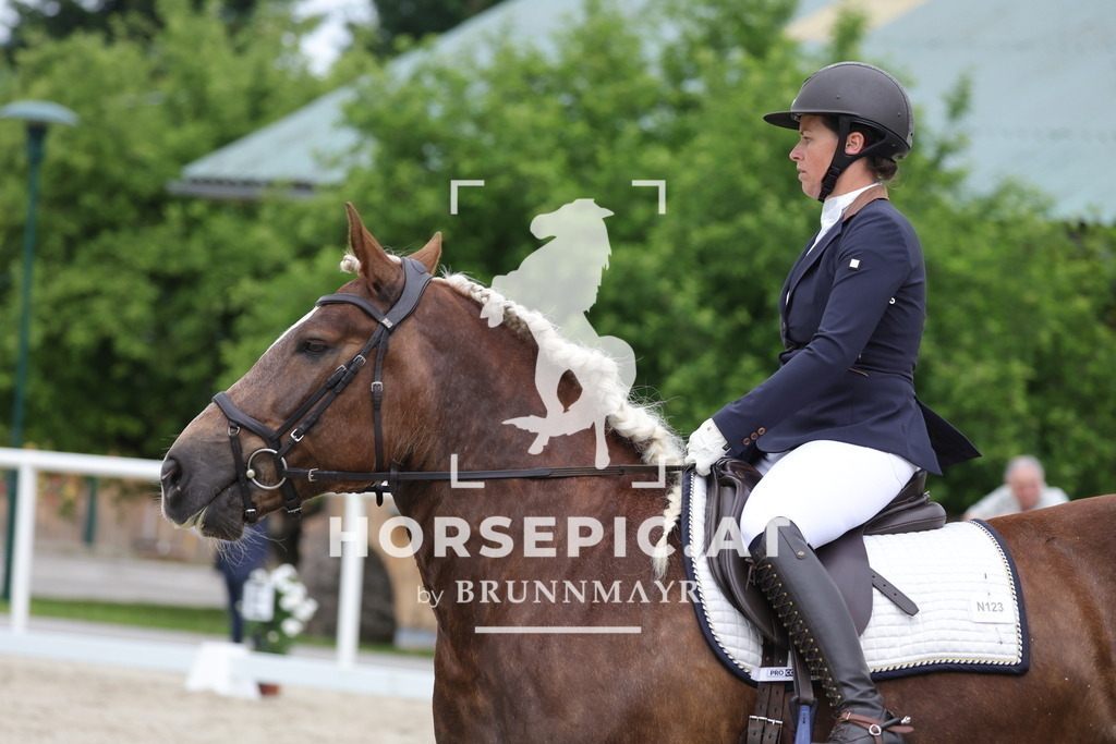 0P6A5246 | Willkommen bei Brunnmayr - Design & Fotografie – Ihrem Spezialisten für Reitturniere und Pferdeveranstaltungen in Oberösterreich, Salzburg und Bayern! Seit über 17 Jahren sind wir leidenschaftlich dabei.