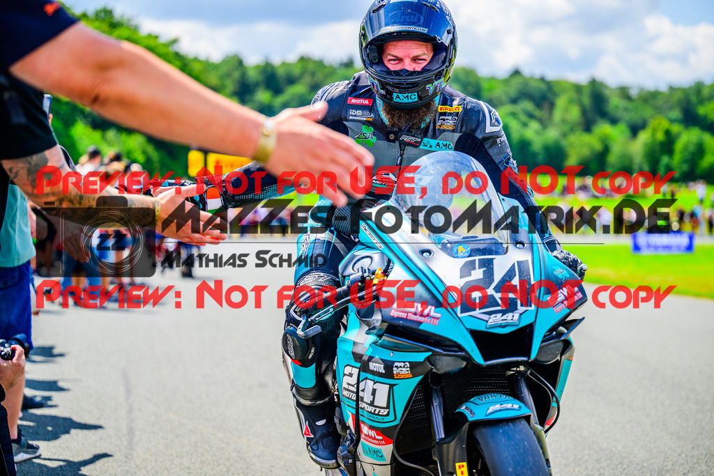 MaZZes_FotoMatrix_240728_6021986_5694 | STK