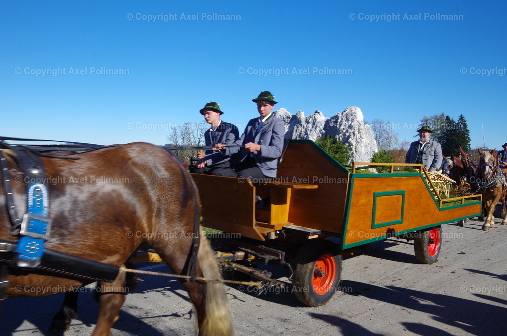 IMGP8489 | fotografiert von Axel PollmannLeonhardi Wallfahrt Benediktbeuern und Murnau, Fronleichnam, Fasching, Landschaft im Loisachtal und Benediktbeuern  - Realisiert mit Pictrs.com
