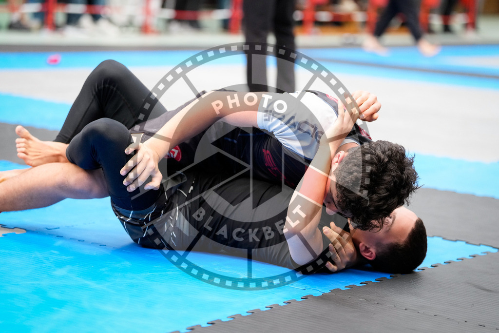 20250920PBB3748 | Athletes compete during the AJP Tour Hamburg International Jiu-Jitsu Championship, on September 20, 2025 in Hamburg, Germany. © Chiara Dazi / photoblackbelt