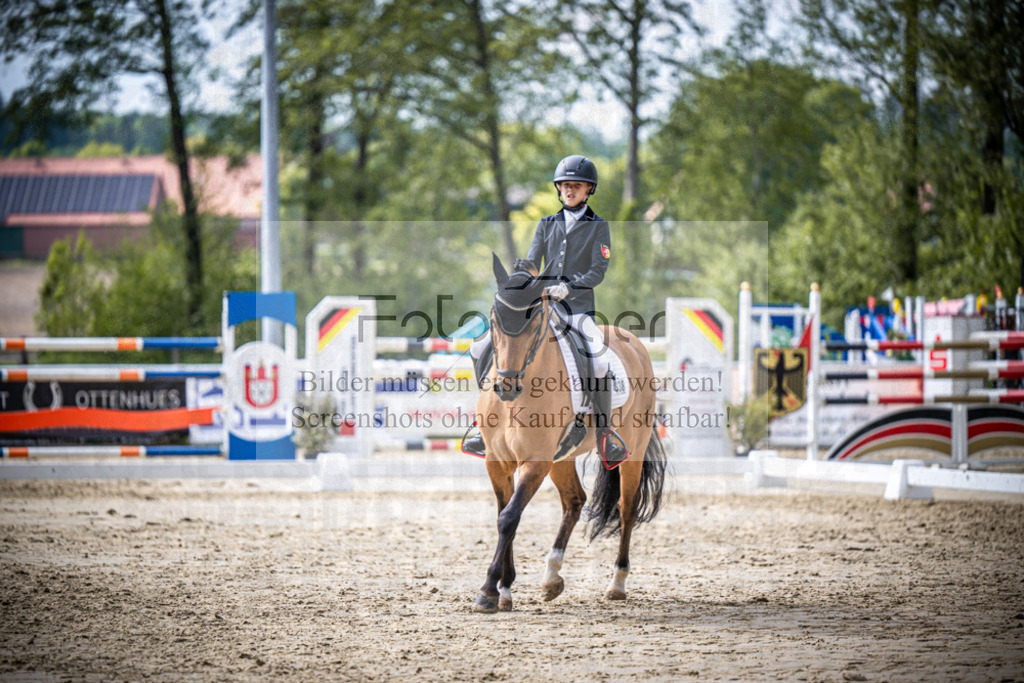 DOS_4142 | Reitturnier Venne - Realisiert mit Pictrs.com