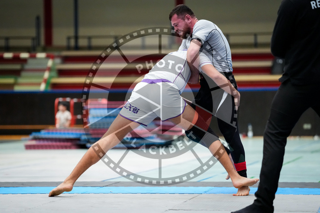 20250920PBB7412 | Athletes compete during the AJP Tour Hamburg International Jiu-Jitsu Championship, on September 20, 2025 in Hamburg, Germany. © Chiara Dazi / photoblackbelt