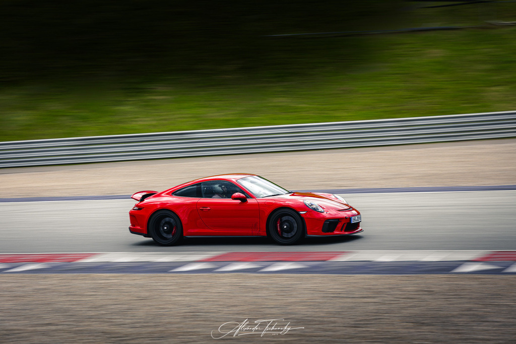 R6AT3745 _Alexander Tschuncky | Entdecken Sie die faszinierende Welt von Alexander Tschuncky Arts: Kreative Fotografie, atemberaubende Automobilkunst und hochwertiger Bilderdruck. Lassen Sie sich inspirieren! - Realisiert mit Pictrs.com