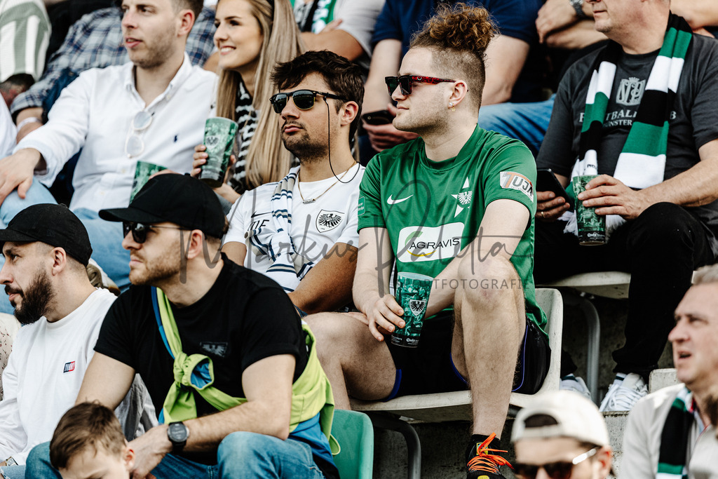 3. Liga, Saison 2023/24, 32. Spieltag: SC Preußen Münster - Jahn Regensburg | Münster, 06.04.2024: 3. Liga, 32. Spieltag, SC Preußen Münster gegen Jahn Regensburg im LVM-Preußenstadion in Münster. Foto: sportfotografie.ms | Markus Paletta - Realisiert mit Pictrs.com