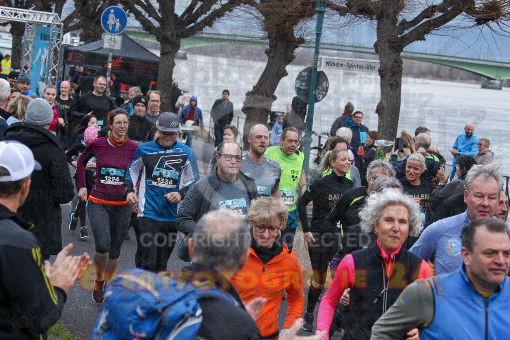 221231_1004_EV4_5957 | Sportfotografie im Rhein-Sieg Kreis, Köln, Bonn, NRW, Rheinland Pfalz, Hessen, etc. Unser Tätigkeitsfeld umfasst den Laufsport vom Volkslauf über den Marathon, Duathlon, Triathon bis zum Ultralauf wie Kölnpfad Ultra oder Schindertrail.