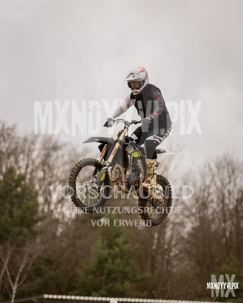 866A1090 | mxndyyvipix