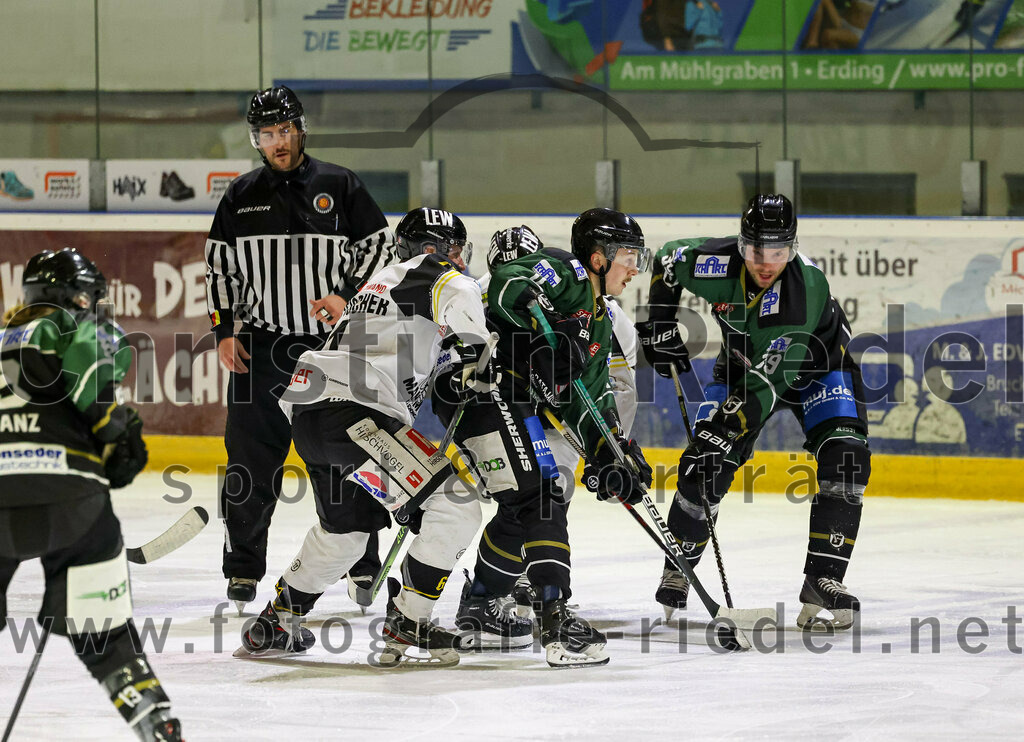 2022-12-23_035_TSV_Erding_gegen_EA_Schongau | Erding, Deutschland, 23.12.2022:
Eishockey, Bayernliga 2022 / 2023, 22. Spieltag, TSV Erding gegen EA Schongau, Endergebnis: 

Foto: Christian Riedel / fotografie-riedel.net