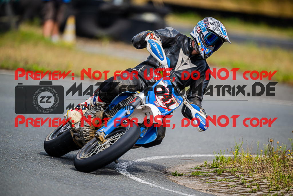 MaZZes_FotoMatrix_220814_2678 | UE40