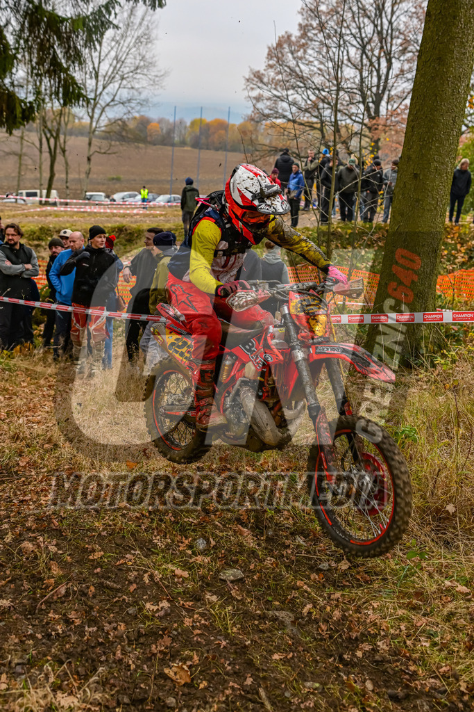 NZ8_4071 | grenznic640