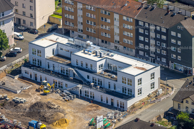 Hagen230502150 | Luftbild, Baustelle am Gelände Terra 1 mit Neubau für Schule und Kindergarten zwischen Ewaldstraße - Minervastraße - Lange Straße - Gustavstraße,Wehringhausen, Hagen, Sauerland, Nordrhein-Westfalen, Deutschland