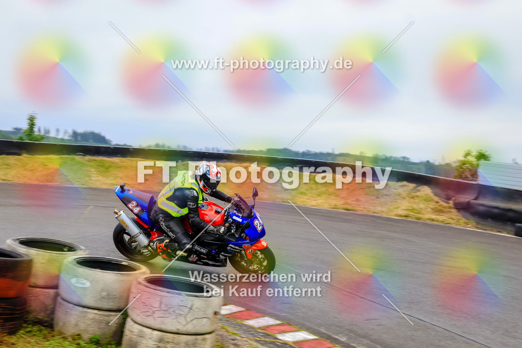 OBK-5891 | Hier findet Ihr Bilder von Touristenfahrten auf der Nürburgring Nordschleife oder von anderen Veranstaltungen die ich besucht habe. Viel Spass beim Durch Schauen 