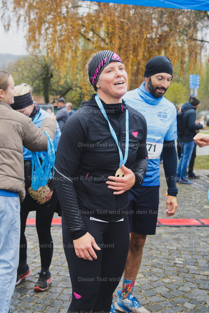 cineathletes-huegelland-2025-11-09-13-00-54 | Sportfotografie rund um Obstacle Course Racing und Trail Run - Realisiert mit Pictrs.com