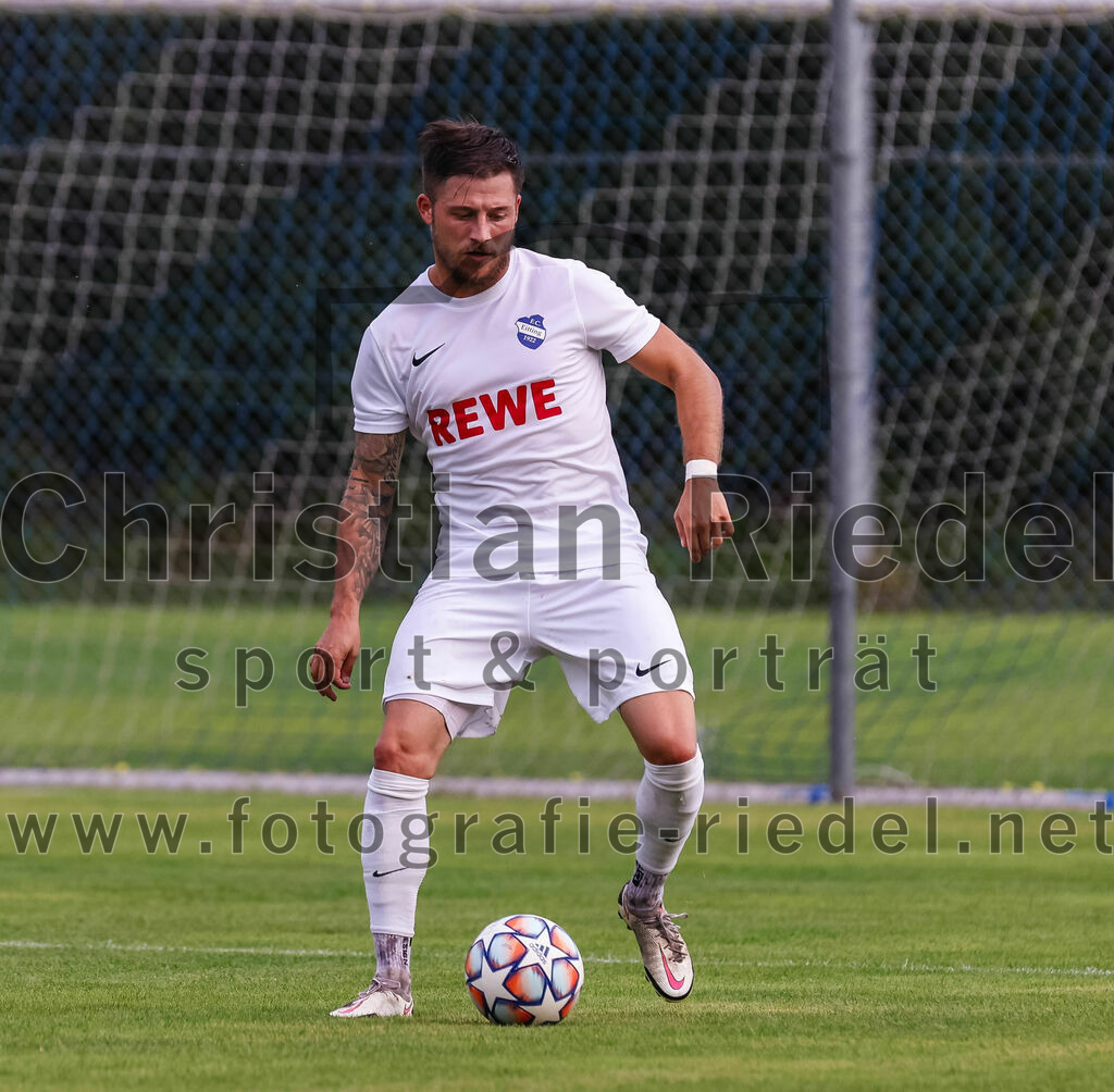 2023-07-28_047_FC_Eitting_gegen_FC_Moosburg | Eitting, Deutschland, 28.07.2023:
Fußball, Kreisliga 2023 / 2024, 1. Spieltag, FC Eitting gegen FC Moosburg, Endergebnis: 1:1

Michael Schrödl (FC Eitting, #29)

Foto: Christian Riedel / fotografie-riedel.net