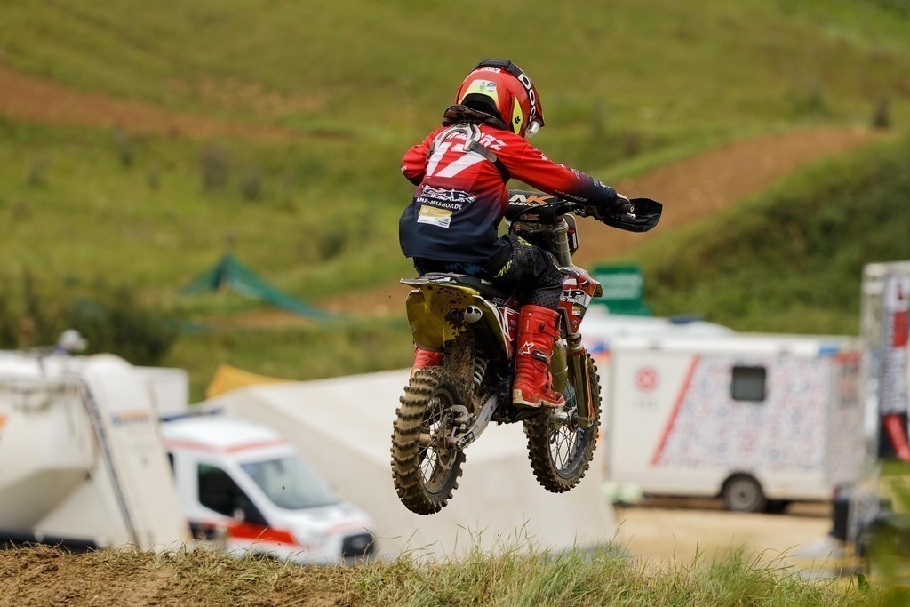 Motocross_Gerstetten_250802_4235 | Fotopresso – Sportfotografie in Heidenheim & Umgebung. Professionelle Sportfotografie für unvergessliche Momente. Dynamische Action-Shots, emotionale Szenen & hochwertige Bilder. - Realisiert mit Pictrs.com