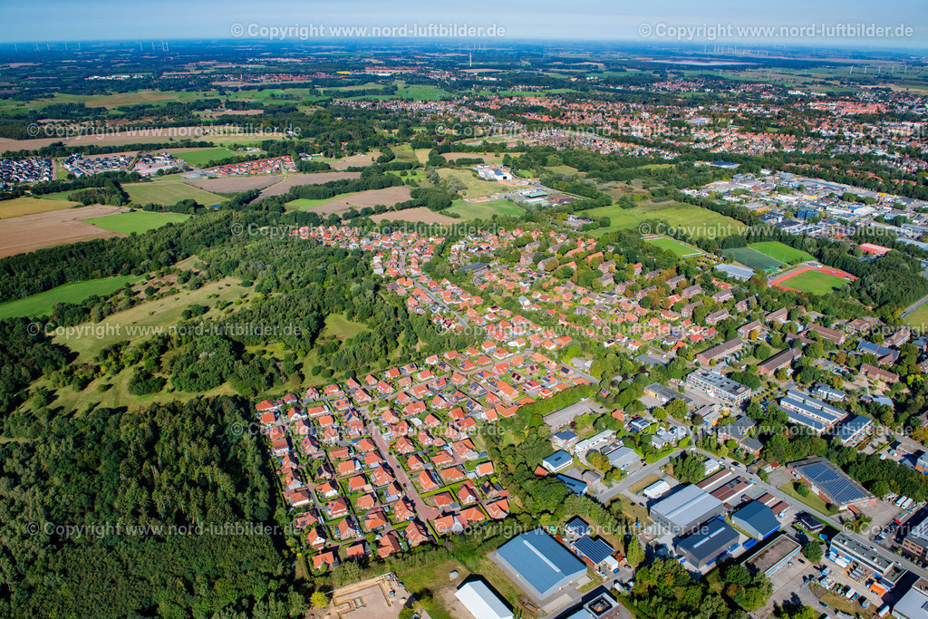 Stade_Ottenbeck_ELS_4121220922 | STADE 22.09.2022 Stadtgebiet Ottenbeck in Stade im Bundesland Niedersachsen, Deutschland. // Urban area Ottenbeck in Stade in the state Lower Saxony, Germany. Foto: Martin Elsen