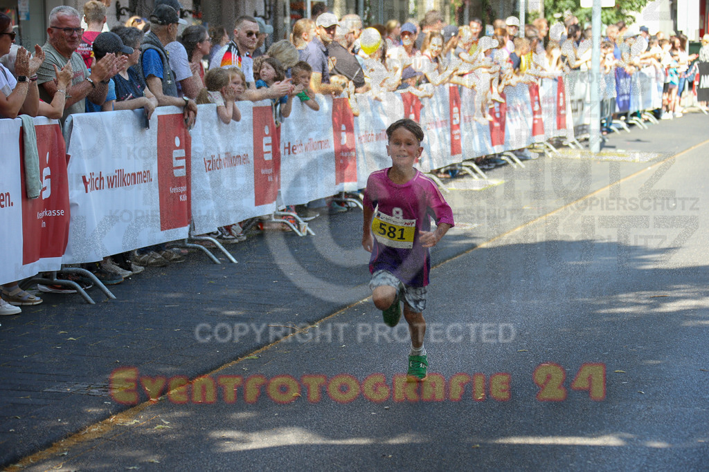 250621_1041_EX1_2140 | Sportfotografie im Rhein-Sieg Kreis, Köln, Bonn, NRW, Rheinland Pfalz, Hessen, etc. Unser Tätigkeitsfeld umfasst den Laufsport vom Volkslauf über den Marathon, Duathlon, Triathon bis zum Ultralauf wie Kölnpfad Ultra oder Schindertrail.