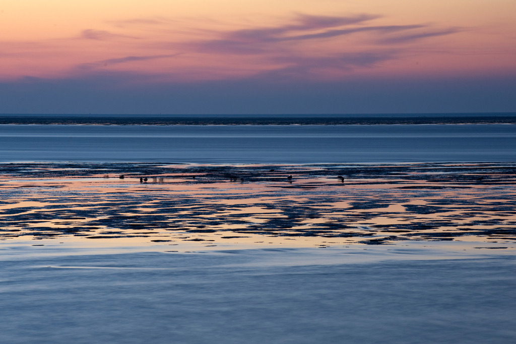 Abendrot am Meer | Europa, Deutschland, Schleswig-Holstein, Norderhafen, Abendrot am Meer - Realisiert mit Pictrs.com