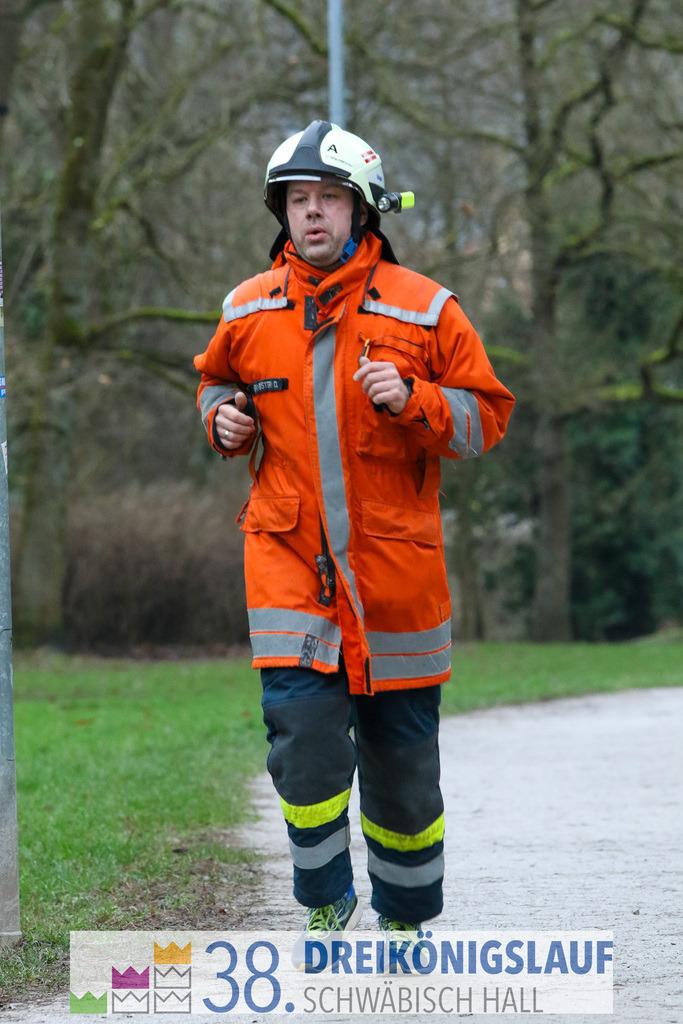 5km Roewisch Wohnbau Cup | 3 Koenigslauf 2024 5km Roewisch Wohnbau Cup - Realisiert mit Pictrs.com