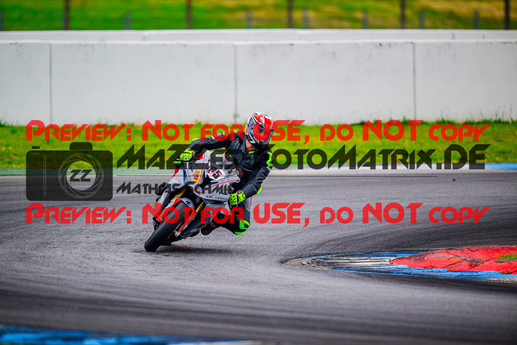 MaZZes_FotoMatrix_240614_6007705_4969 | WEISS