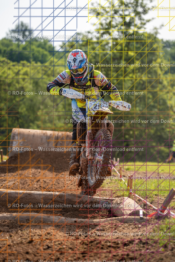 Wolfshausen 4 Lauf -326 | Sportfotografie von RO-Fotos: Motorsport, Motocross, Enduro, Laufveranstaltungen und Triathlon. Professionelle Fotos von Sportlern und Events. - Realisiert mit Pictrs.com