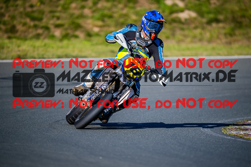 MaZZes_FotoMatrix_220904_6241 | S1