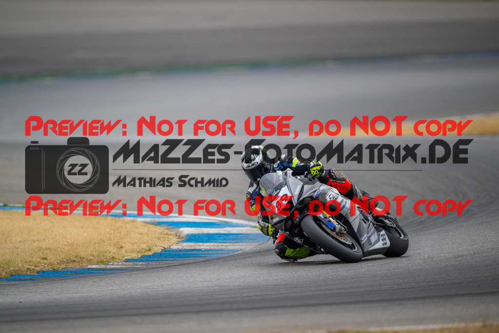 MaZZes-Fotomatrix-20260809-579878 | R1