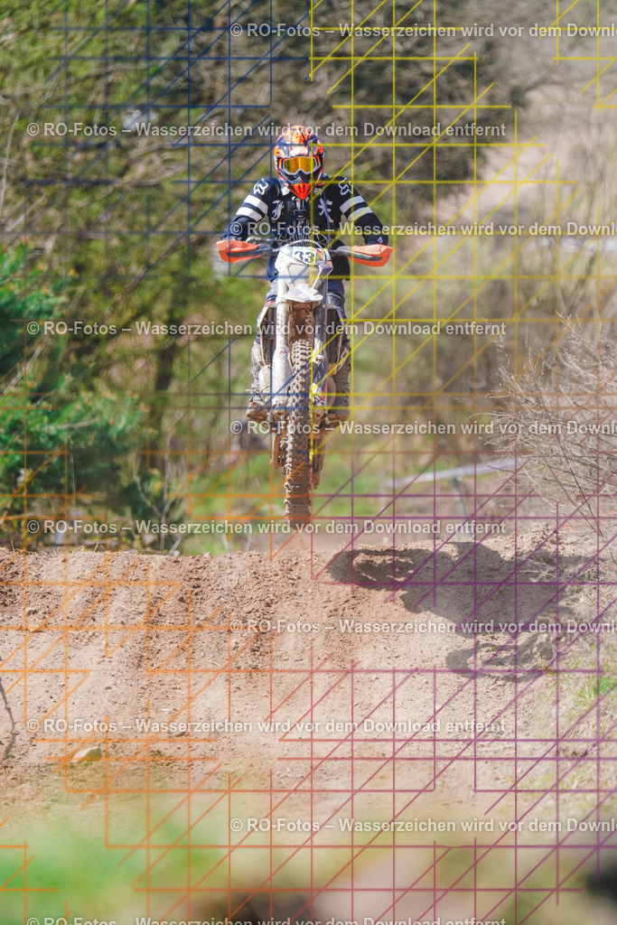 2 Lauf Mernes-621 | Sportfotografie von RO-Fotos: Motorsport, Motocross, Enduro, Laufveranstaltungen und Triathlon. Professionelle Fotos von Sportlern und Events. - Realisiert mit Pictrs.com
