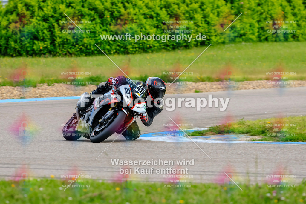 MotoTeam-8855 | Hier findet Ihr Bilder von Touristenfahrten auf der Nürburgring Nordschleife oder von anderen Veranstaltungen die ich besucht habe. Viel Spass beim Durch Schauen 