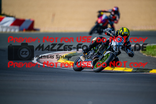 MaZZes_FotoMatrix_220722_0815 | QUAD