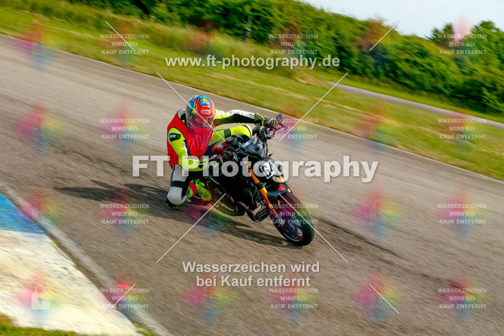 _MOT1157 | Hier findet Ihr Bilder von Touristenfahrten auf der Nürburgring Nordschleife oder von anderen Veranstaltungen die ich besucht habe. Viel Spass beim Durch Schauen 